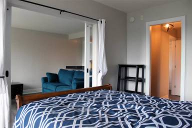 Main picture of Potomac Place Tower