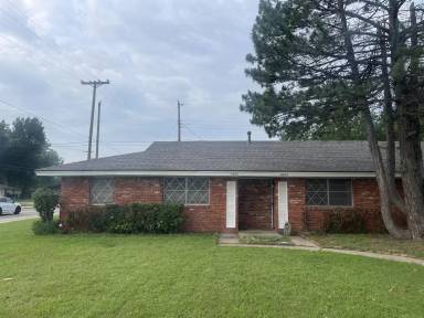 Main picture of 1800 Cherry Stone St