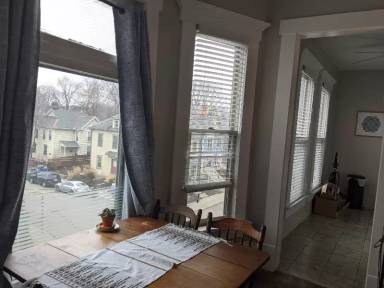 Main picture of 259 W 4th Ave
