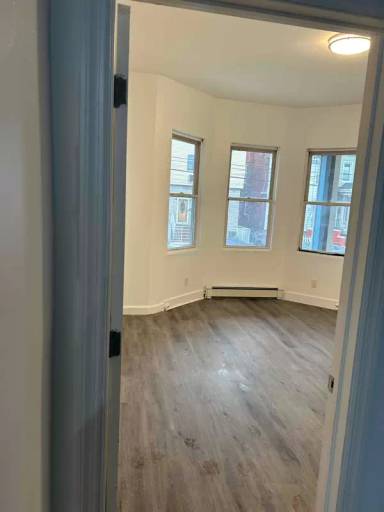 Main picture of 181 Neptune Ave