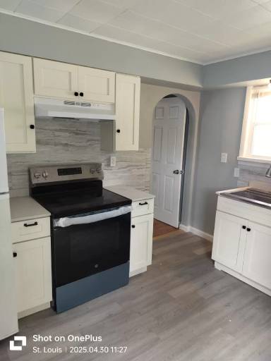 Main picture of 10136 Mayfair Dr