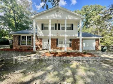 Main picture of 5651 Dodge Dr