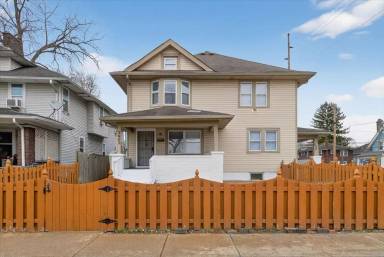Main picture of 3403 Broadway St