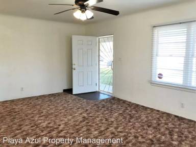 Main picture of 1423 Bernard Pl