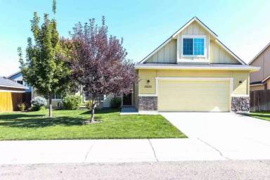 Main picture of 3852 S Veneto Ave