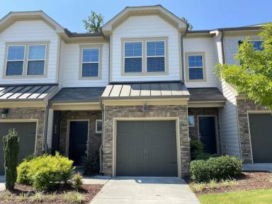 Main picture of 248 Ellsworth Manor Dr