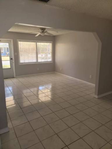 Main picture of 607 Harmon Ave