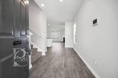 Main picture of 2015 Elmridge Rd