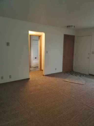 Main picture of 1289 D St NE