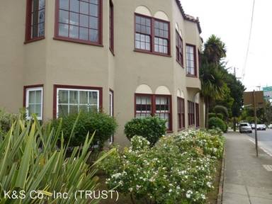 Main picture of 2940 Claremont Ave