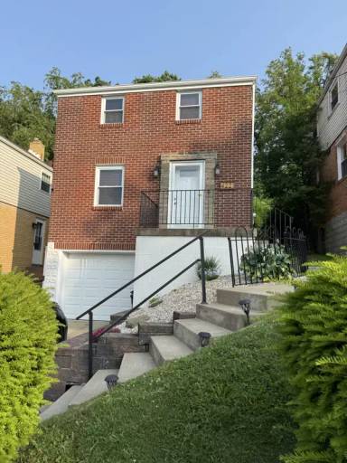 Main picture of 4221 Tuxey Ave