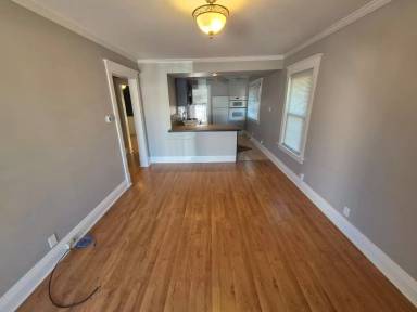 Main picture of 23 Ash St