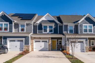 Main picture of 18636 Palisades Rdg