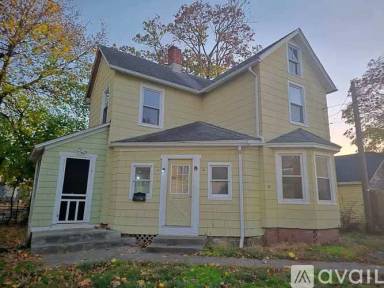 Main picture of 48 Bissell St