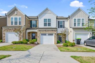 Main picture of 215 Lafferty St