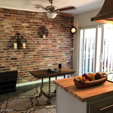 Main picture of 3101 Colonial Way