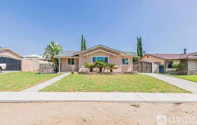 Main picture of 7345 Klusman Ave