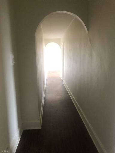 Main picture of 40 Locust Hill Ave