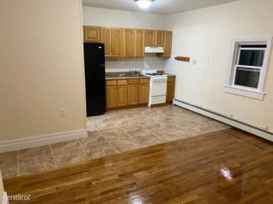 Main picture of 1038 Pulaski Hwy