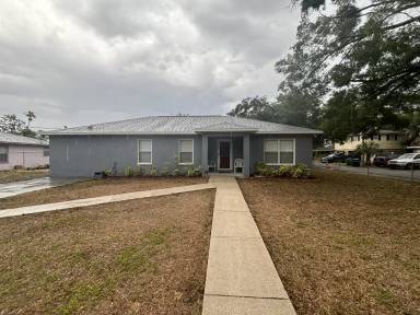 Main picture of 4501 Webster St