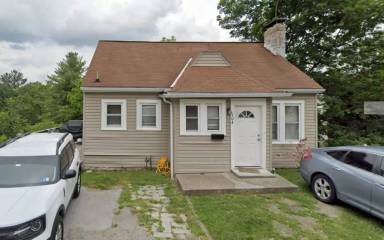 Main picture of 104 Foster Ave