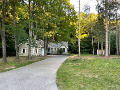 Main picture of 9237 Shorter Lake Rd