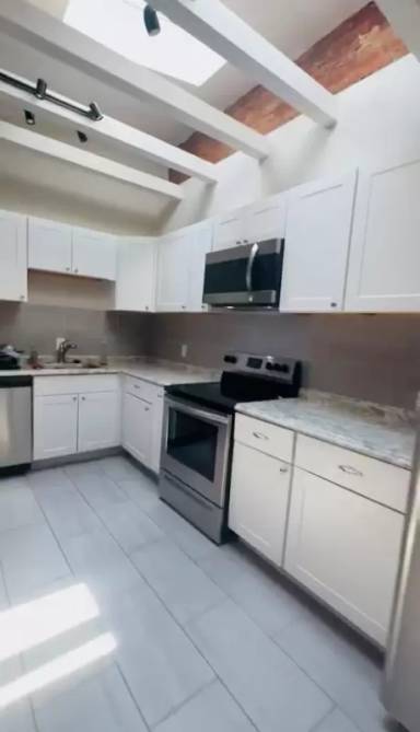 Main picture of 412 Chambers Ave