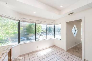 Main picture of 190 Cornwall St