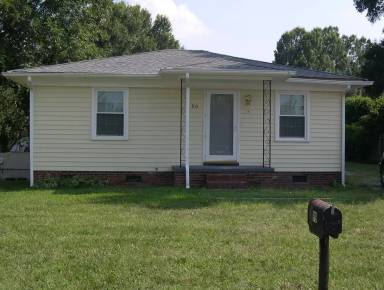 Main picture of 90 Spencer Ave