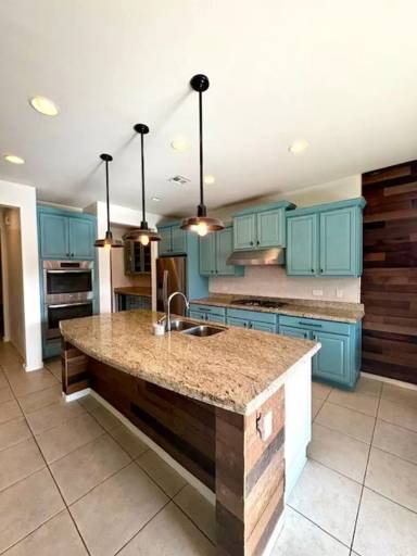 Main picture of 12868 N Indian Palms Dr