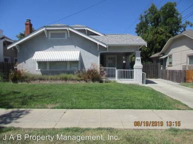 Main picture of 519 W Walnut St