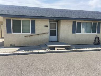 Main picture of 1661 Kaiser St