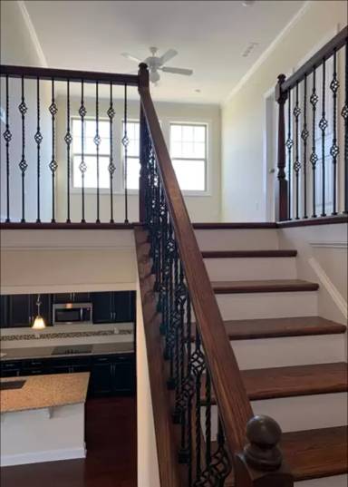 Main picture of 163 Village Walk Dr