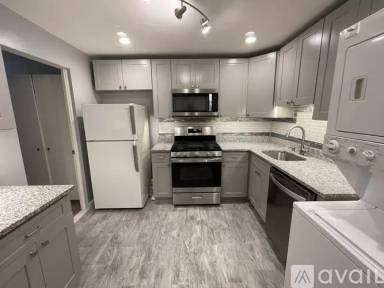 Main picture of Heron Cove