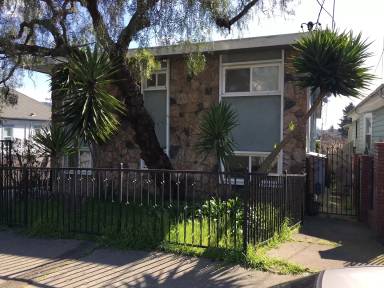 Main picture of 3156 Coolidge Ave