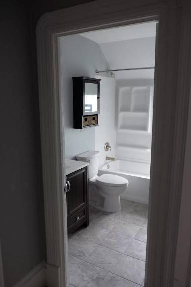 Main picture of 514 W 31st St