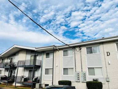 Main picture of Executive House Condominiums