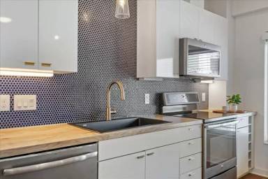 Main picture of Public Lofts