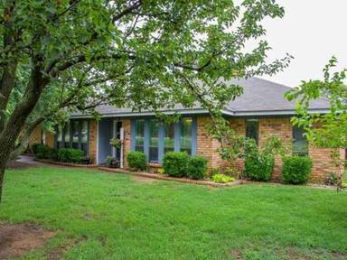 Main picture of 5612 Stonecreek Dr
