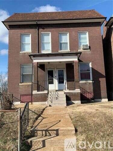 Main picture of 4433 Harris Ave