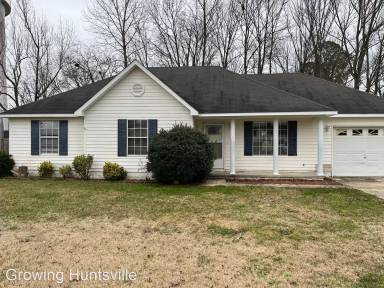Main picture of 102 Crestline Dr SW