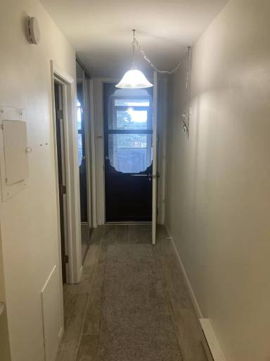 Main picture of 2331 East Market Street - 526