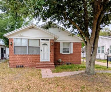 Main picture of 6552 Sapphire Dr