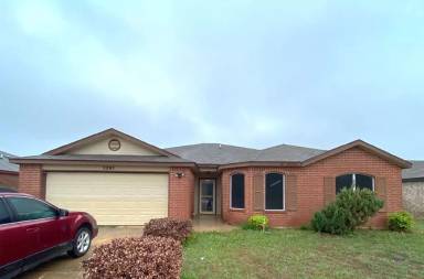 Main picture of 5207 Holster Dr