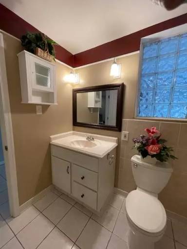 Main picture of 21100 Tulip Poplar Way