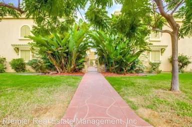 Main picture of 1340 Holly Ave