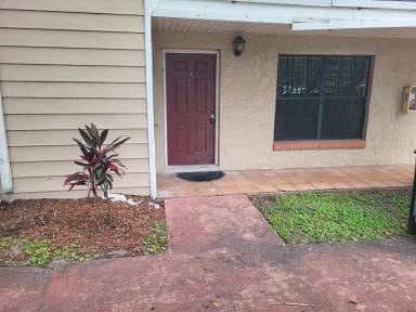 Main picture of 21027 Voyager Blvd
