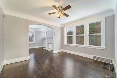 Main picture of 14224 Forrer St