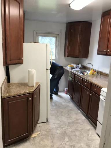 Main picture of 115 1st St