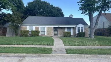 Main picture of 2922 Naples Dr